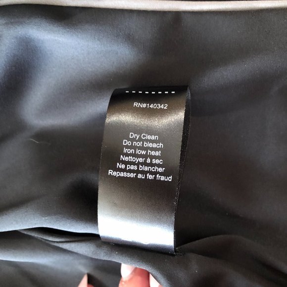 Elizabeth and James Black Blazer - Picture 7 of 8